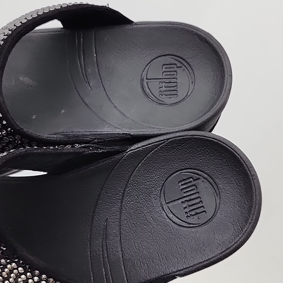 Fitflop Women's Lulu Black Popstud Toe-Post Shiny Metal Studs Sandals Size 7 - Picture 11 of 16